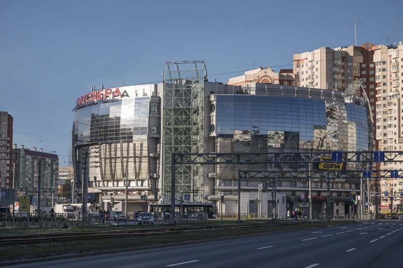 Тц на комендантском. Комендантский проспект атмосфера. ТЦ атмосфера на Комендантском. ТК атмосфера Санкт-Петербург. Торговый комплекс Комендантский проспект.