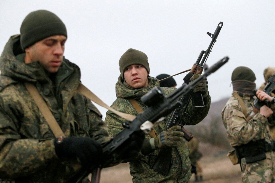     Главы ДНР и ЛНР обратились к Путину с просьбой о помощи в отражении украинской агрессии  REUTERS