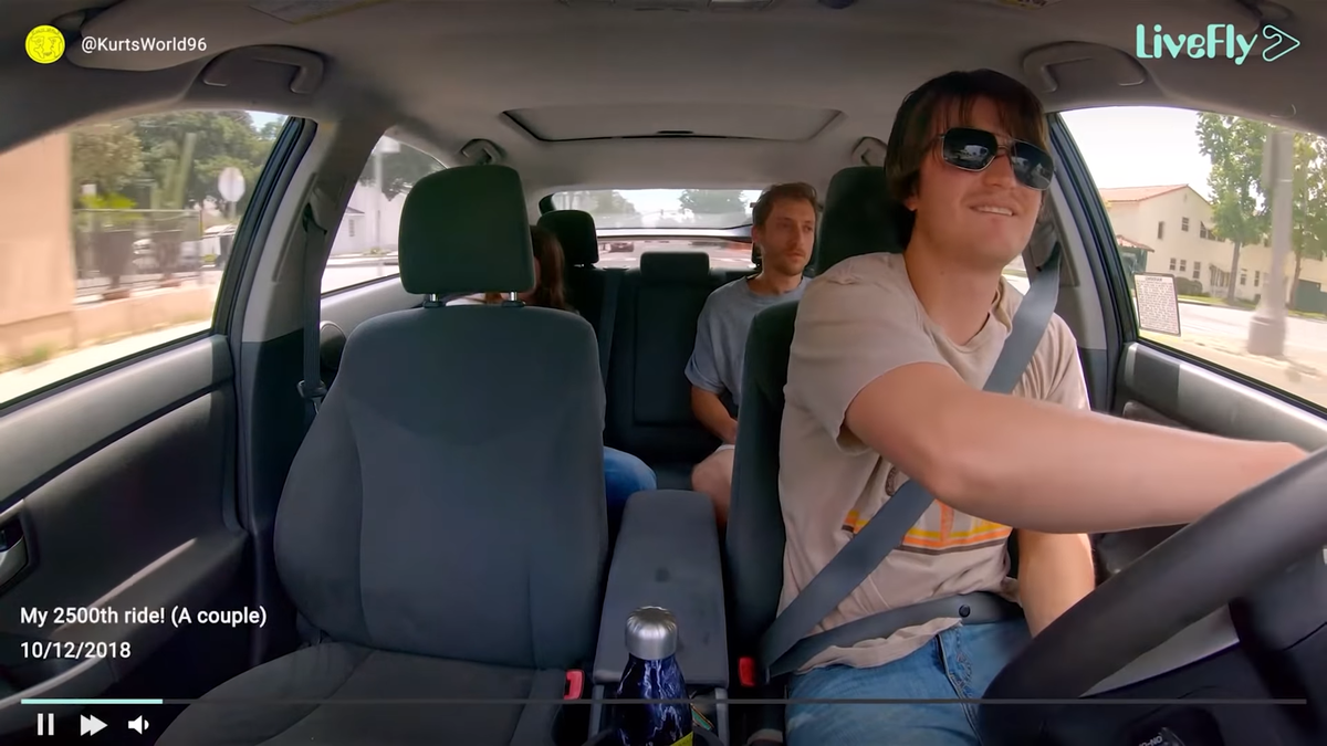 Spree - название такси в которое он поступил