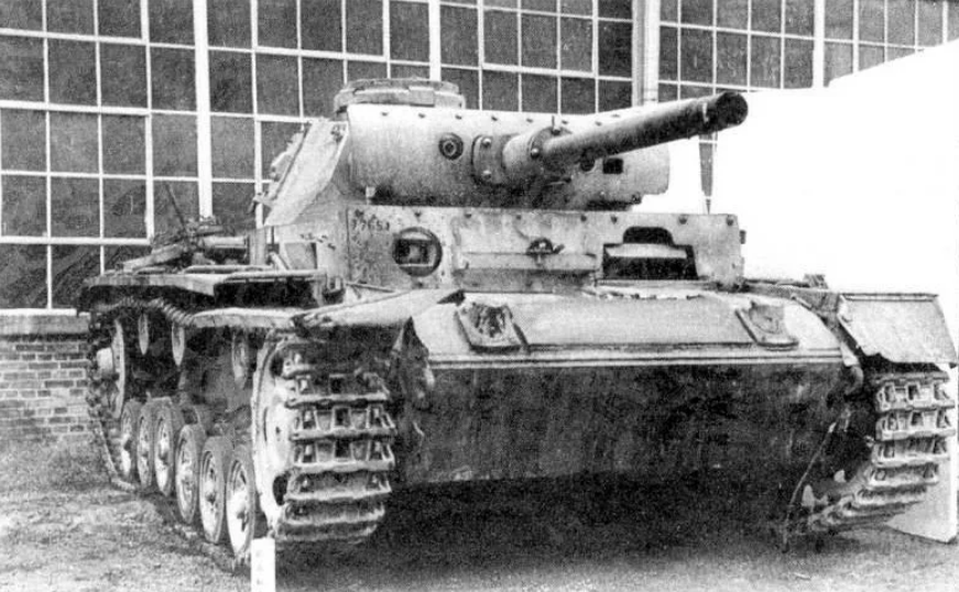 Огнеметный танк на базе Pz.III. Фото из открытых источников