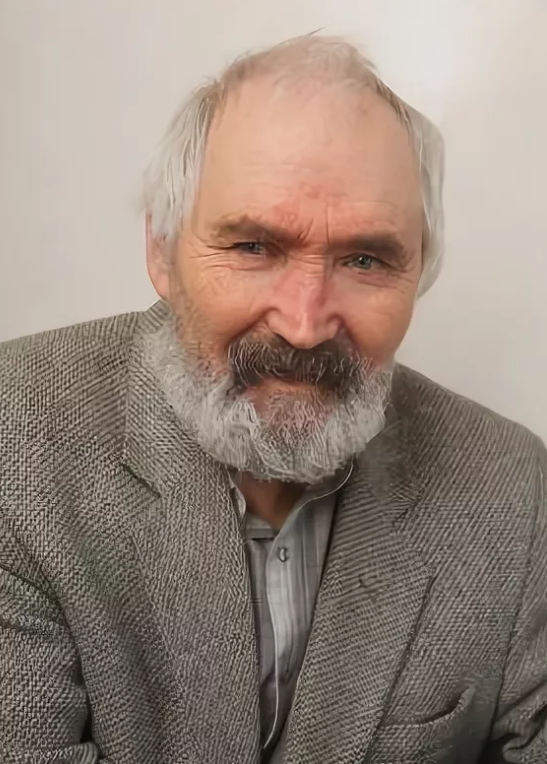 Отрывок из очерка «Землю и небо любили…» // На илл.: Анатолий Константинович Горбунов (16 марта 1942, дер. Мутино Киренского района Иркутской области, РСФСР, СССР – 29 ноября 2016, г. Иркутск, РФ) — поэт.