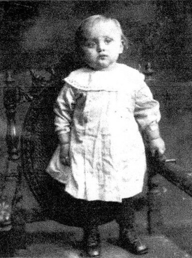 Маленькая Фаина