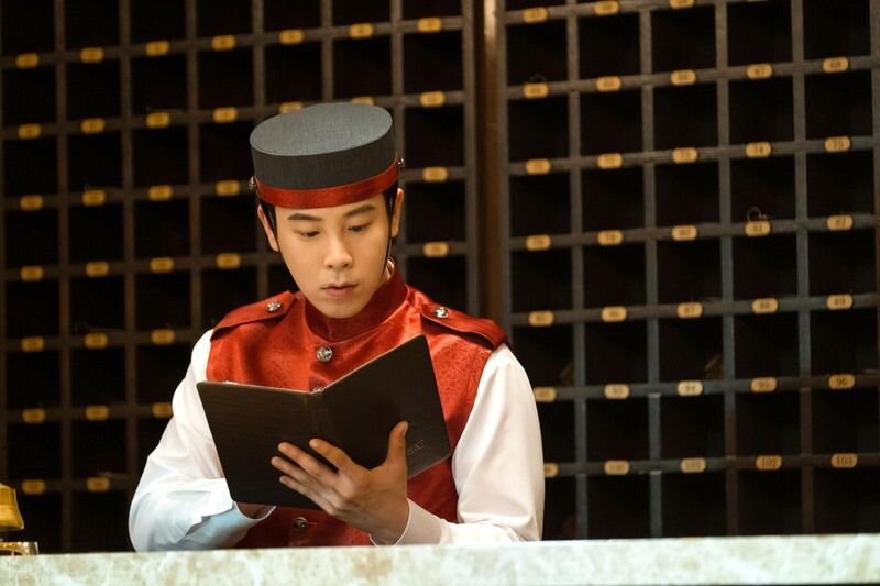 Кадр со съемок сериала «Отель Дель Луна»