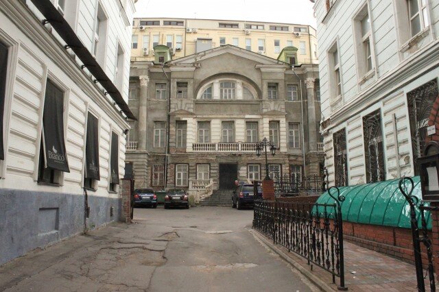 Усадьба Кожиных на фотографиях разных лет (Яндекс картинки)