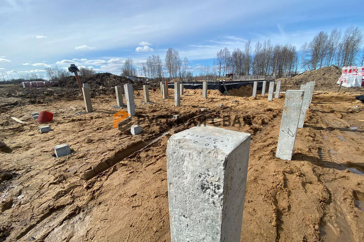 Установка забивных ЖБ свай в Петергофе