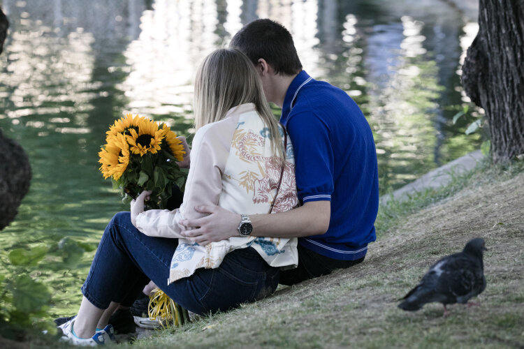 В Ижевске обнаружился свой «аферист из Tinder». Житель Удмуртии разбогател на 14 млн рублей благодаря женщинам, влюбленным в него. Жертв находил в соцсетях, знакомился, а затем старательно выманивал деньги. Фото: «БИЗНЕС Online»