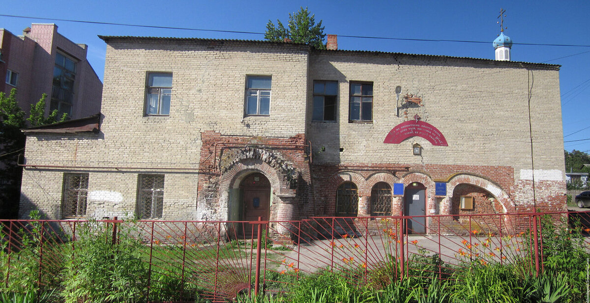 Погода в агафоновке саратовской. Благовещенский храм в Агафоновке. Церковь Агафоновка Саратов. Благовещенская Церковь- школа Саратов. Саратов, район Агафоновка Саратов.