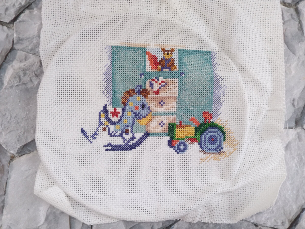 Но остаются сильные заломы. 