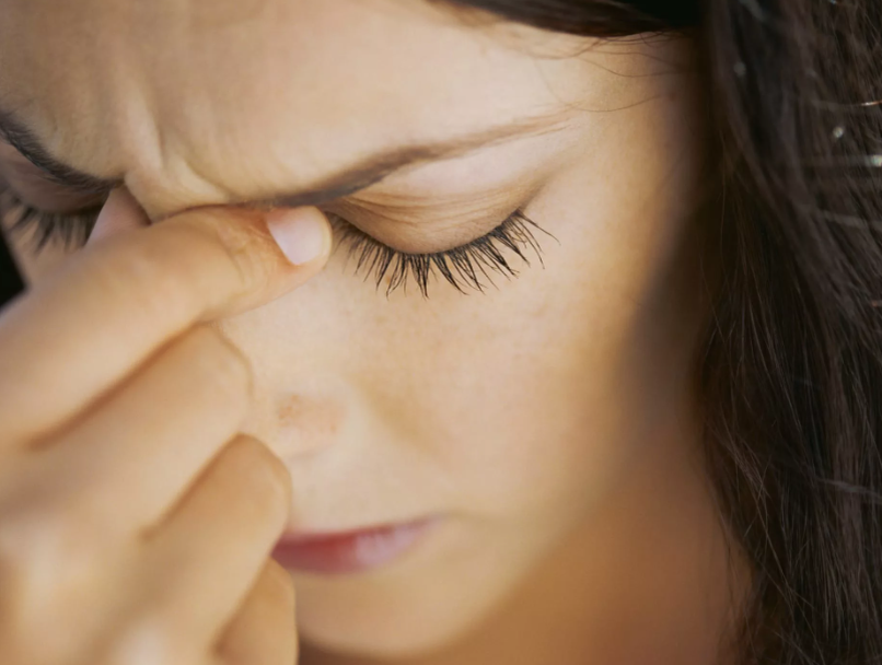  Причины по которым могут появляться мушки перед глазами