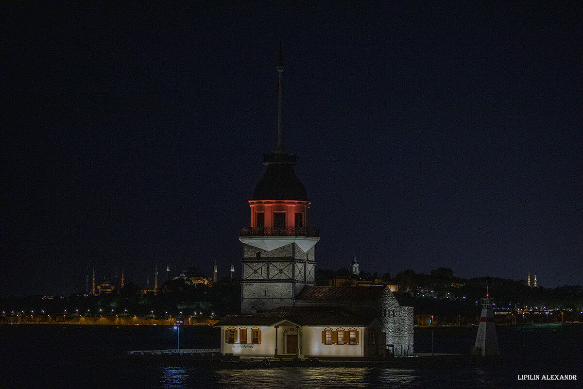 В этой заключительной части мы закончим знакомиться со Стамбулом. Девичья башня 