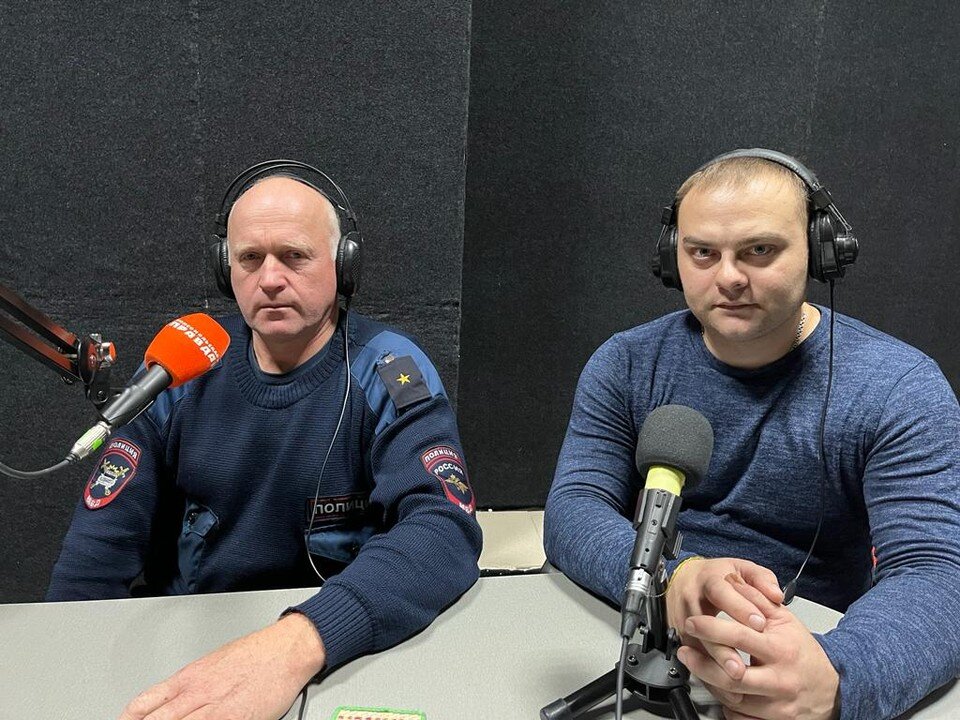     Геннадий Кузнецов (слева) и Константин Нечаев Ольга ВЕДЕРНИКОВА