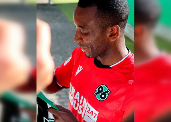 Гаэль Ондуа. Обложка © Twitter / Gael ONDOUA - GO29