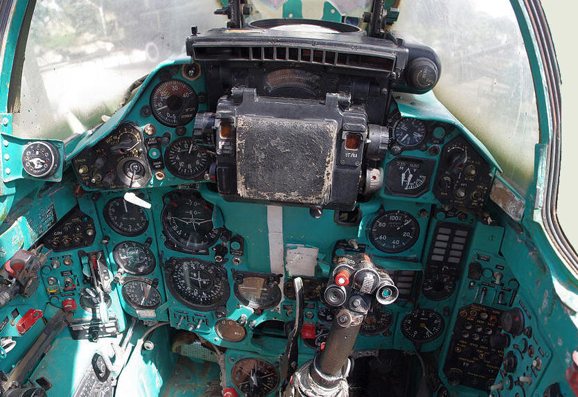 Кабина МиГ-23. Фото из свободных источников.