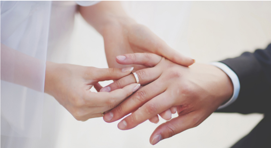 Как сохранить своего мужчину: 10 советов профессиональной жены