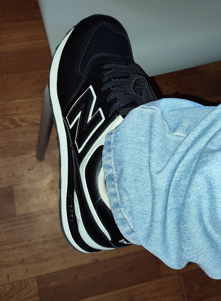 Кожаные New Balance 574 модель