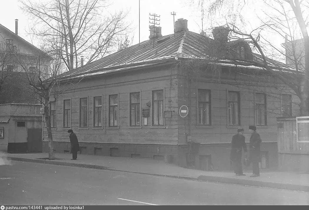 Верхняя Красносельская ул., дом № 14, 1986 г. Фото И. Нагайцева.
