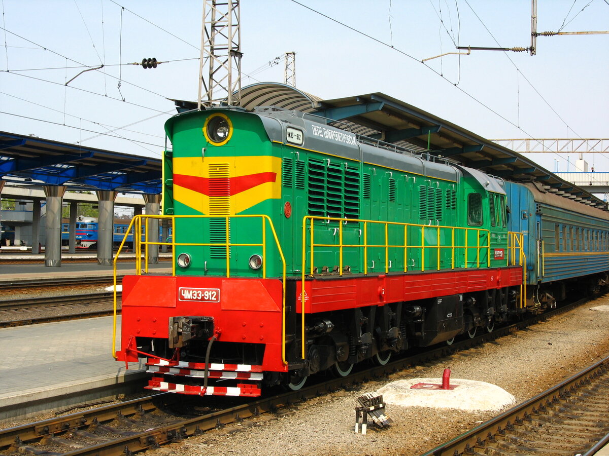 Тепловоз ЧМЭ3-912