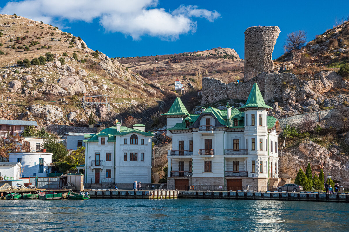 Дом Михайли на набережной Назукина