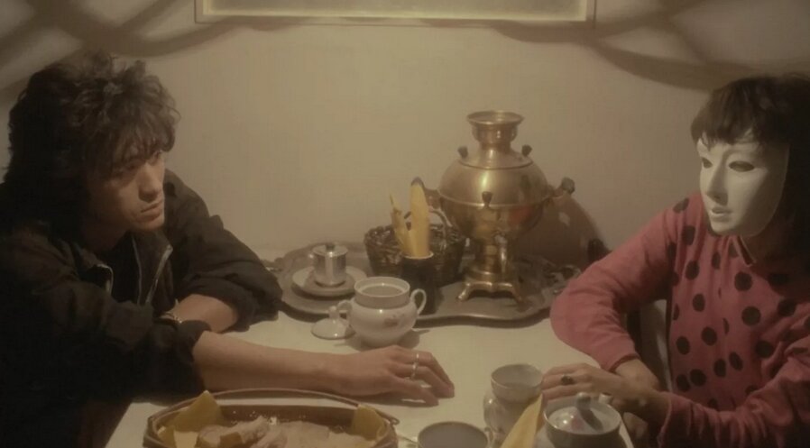 Х/ф Игла 1988г Источник: Яндекс картинки