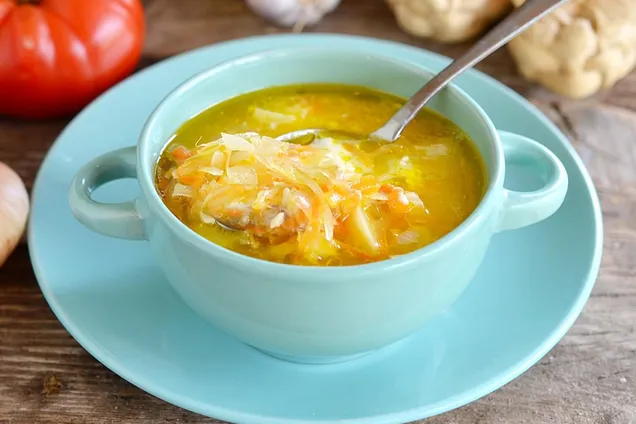 Щи из квашеной и свежей капусты 