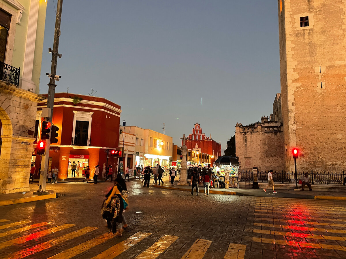 Как мексиканцы реагируют на русских туристов. Не ожидал такого ...