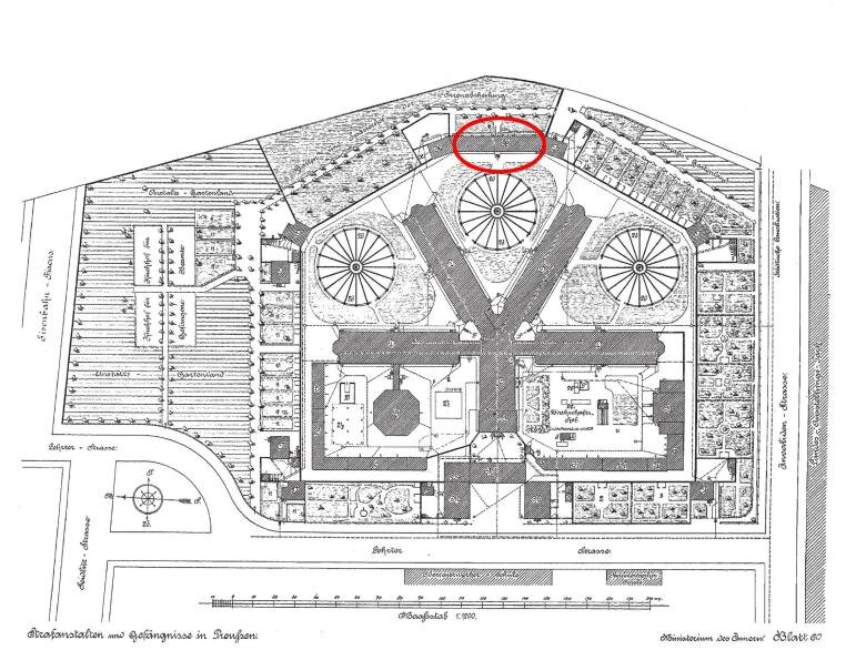 На этой карте камерной тюрьмы Берлин-Моабит красным отмечено «отделение для сумасшедших», в котором с 1945 по 1949 год стояла гильотина