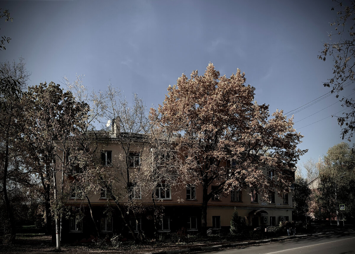 Фото из моего архива. Уходящая эстетика малоэтажной застройки