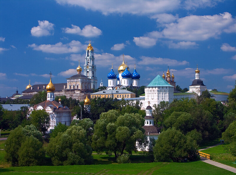 Троице-Сергиева Лавра. Источник изображения: Wikipedia
