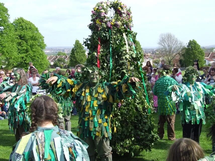 Праздник зеленых. Майский праздник в Великобритании (May Day). May Day праздник в Англии 1 мая. May Day праздник в Англии зеленый Джек. Мэй Дэй праздник.