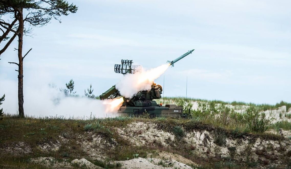 Пуск точной ракеты.  фото: картинки  яндекса. 