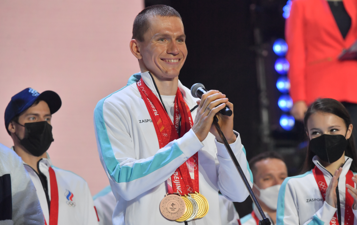 Трехкратный олимпийский чемпион Александр Большунов - желанный гость на любом международном старте, если бы не политика... Фото: globallookpress