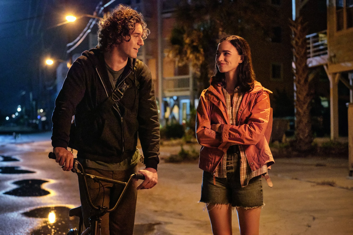 Прогулки вдвоем - Along For The Ride (Netflix) IMDb: 6.0 