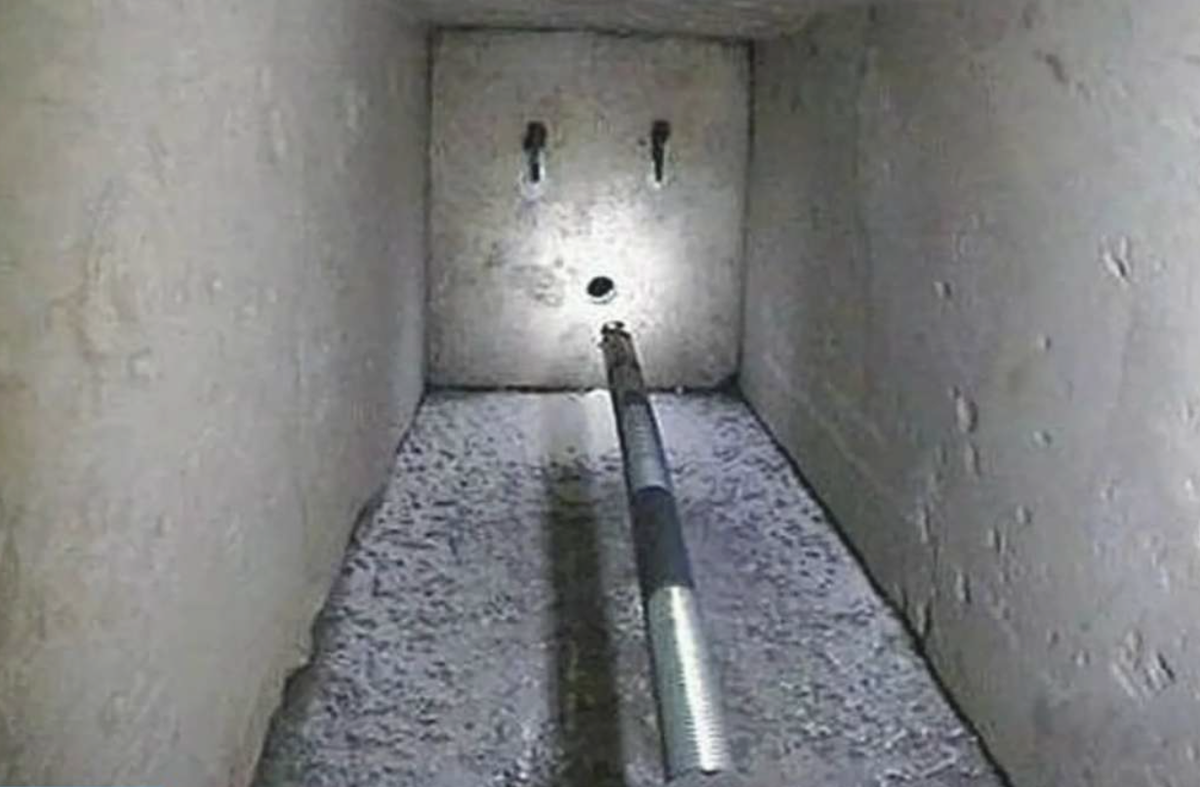 вскрытие дверей в пирамиде хеопса. вскрытие дверей в пирамиде хеопса. вентиляционные каналы пирамиды хеопса. вскрытие дверей в пирамиде хеопса. тайна вентиляционных шахт пирамиды хеопса.