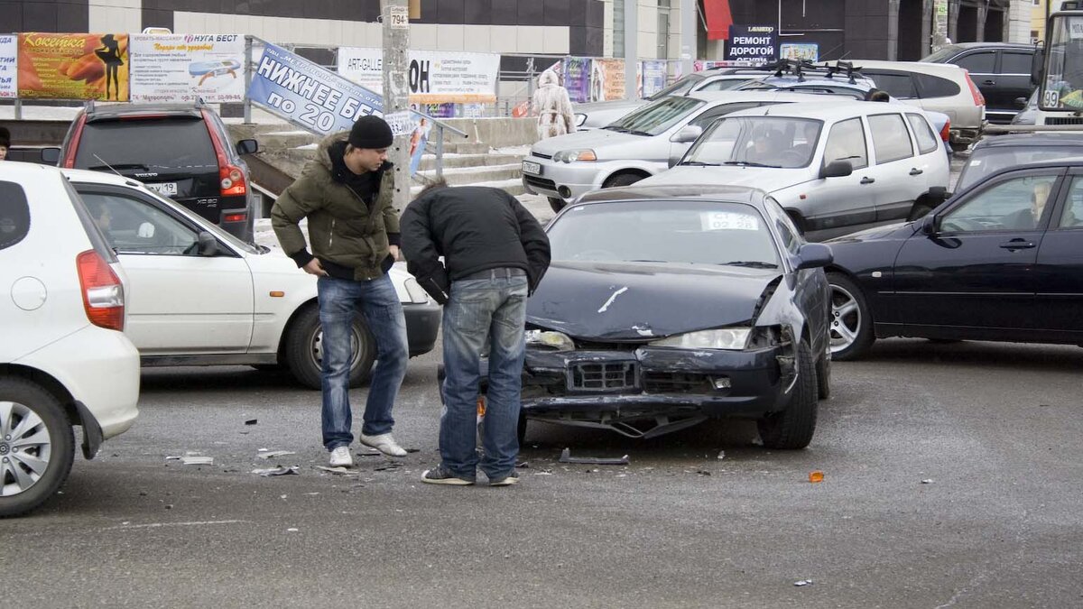 Потерпевший без страховки. ДТП ОСАГО. Подставные аварии. ДТП без ОСАГО. Виновник ДТП без ОСАГО.