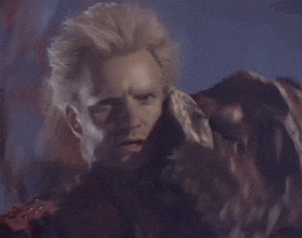 В этот период Стинг вполне походил на ближайшего родственника Билли Айдола