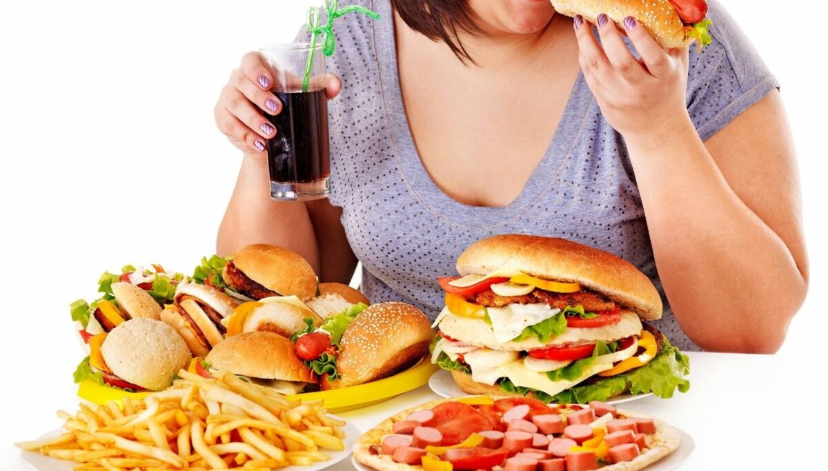 Стресс жиры. Переедание вредная привычка. Неправильное питание и ожирение. Пищевые привычки. Переедание и ожирение.