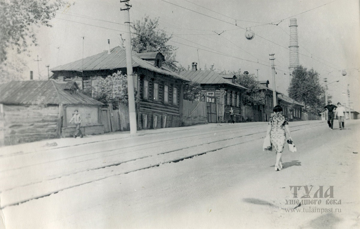 Прогулка по улице Максима Горького с Иваном Минаевым в 1970 году |  ПАНТОГРАФ | Дзен