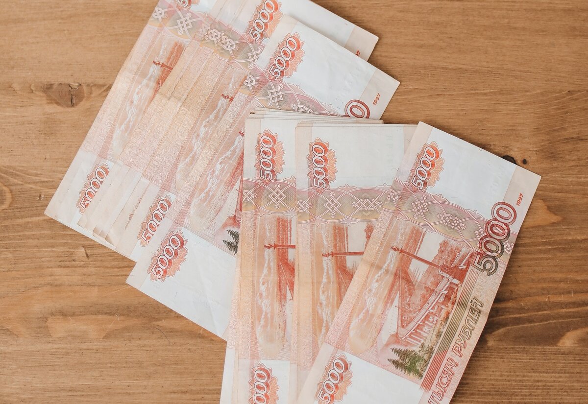 Нельзя заработать деньги, ничего не сделав для этого. Но и действовать тоже нужно правильно. Фото Polina Tankilevitch, используется по лицензии Creative Commons