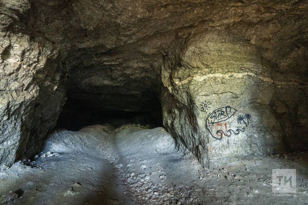 По соседству с Юрьевской пещерой находятся гипсовые штольни, ставшие туристическим объектомФото: © Владимир Васильев / «Татар-информ»