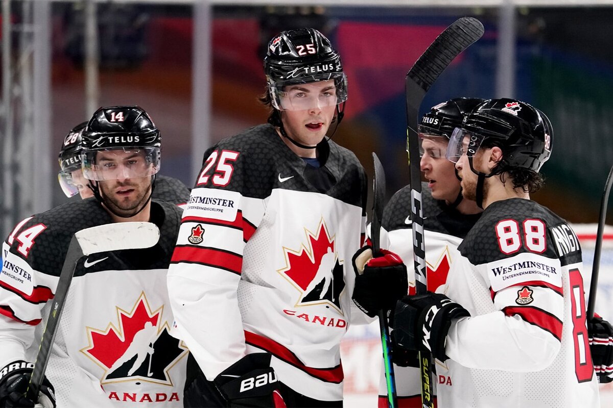 Пауэр в составе сборной Канады. Фото: IIHF.соm