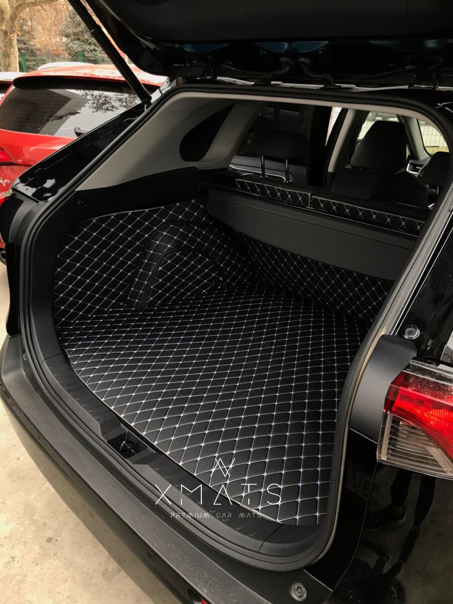 Коврики из экокожи на Toyota RAV4