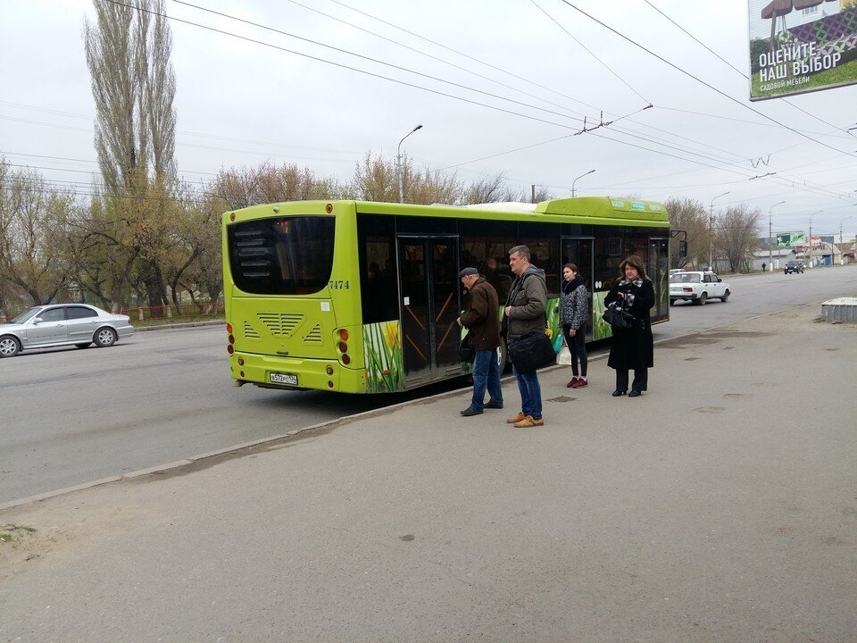     Автобус больше не будет заезжать на Третью продольную. Екатерина СИМОХИНА