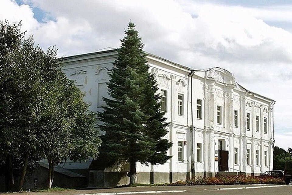     Дворец в Дятлово. Фото: au.nca.by