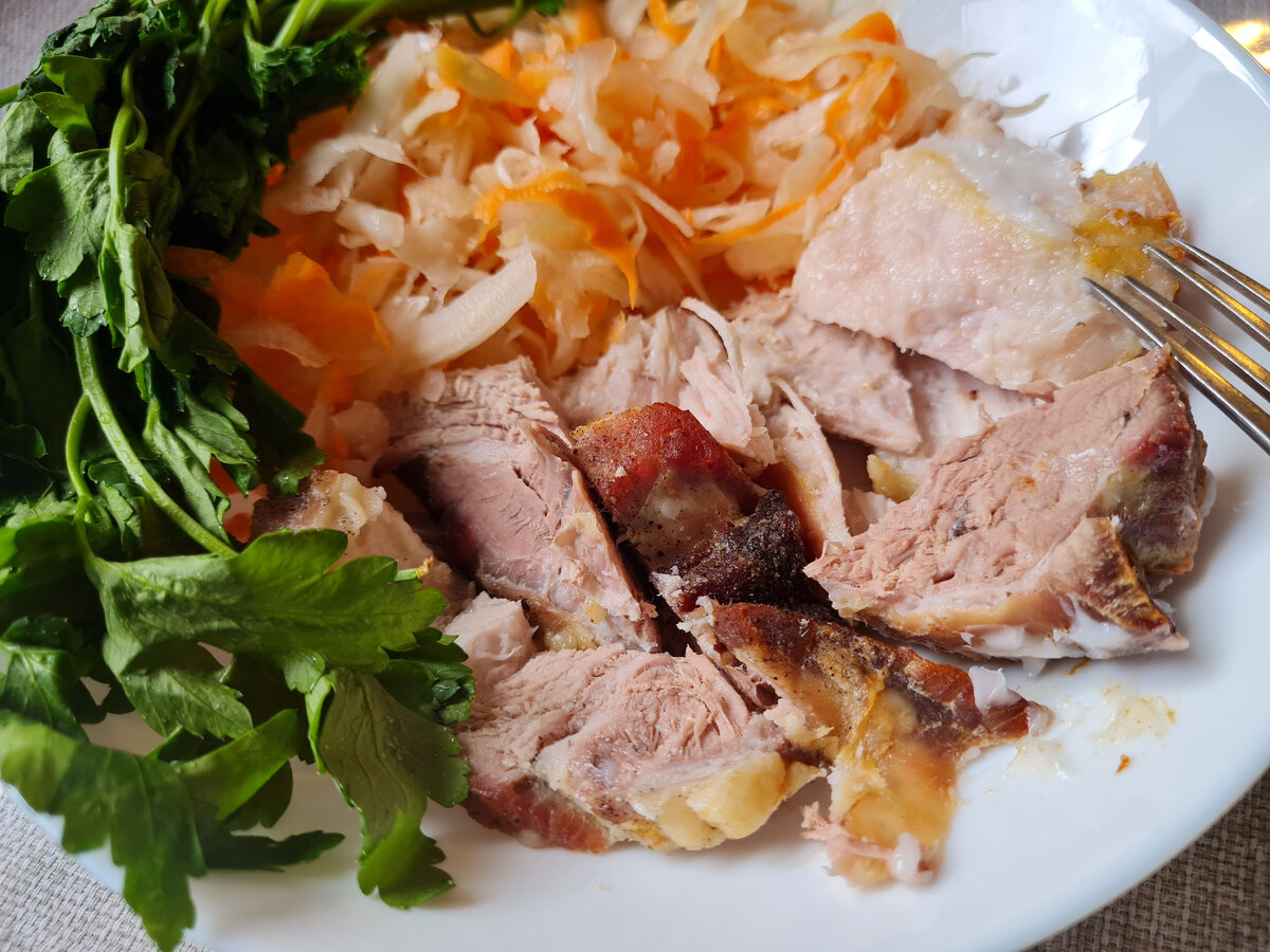 Как вам порция? По моему, можно наесться до отпуза. И на этом я худею! 