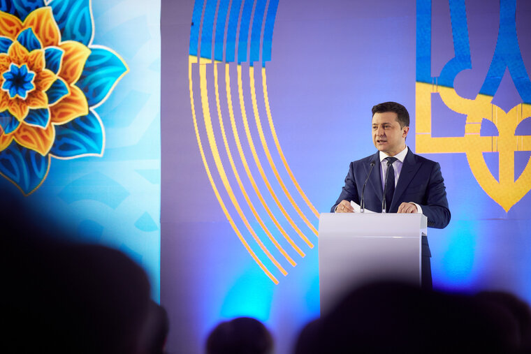    Азаров назвал абсурдной «формулу мира» Зеленского