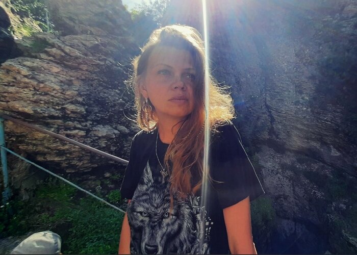 Варя колот. Алёна дьяконова. Варя колот. Анна замчалова. Варя колот.