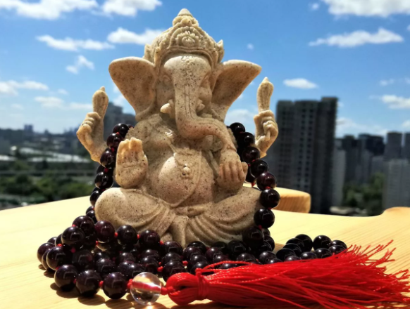 Четки и их свойства в зависимости от материала