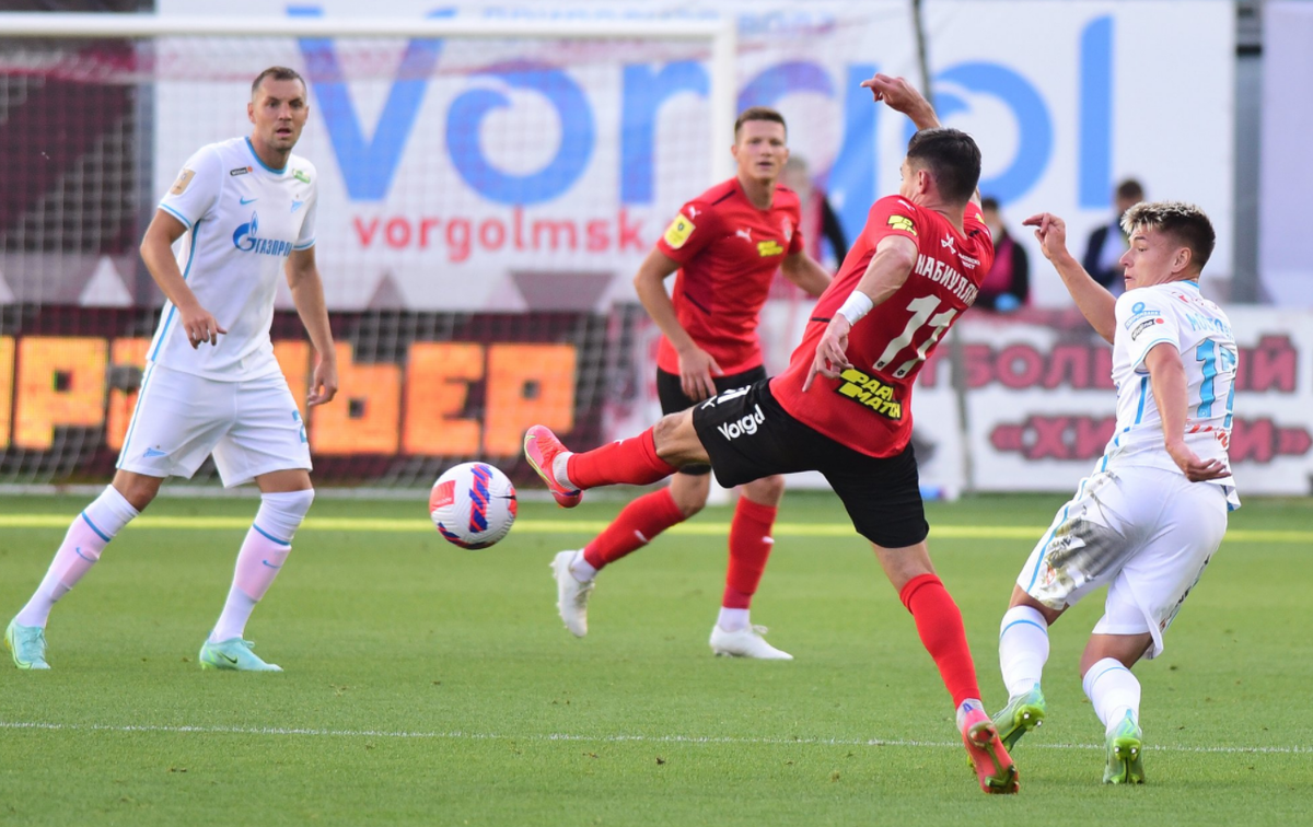 Артем Дзюба в Химках не напоминал не то что капитана, а даже кандидата в сборную России. Фото: ФК "Химки"