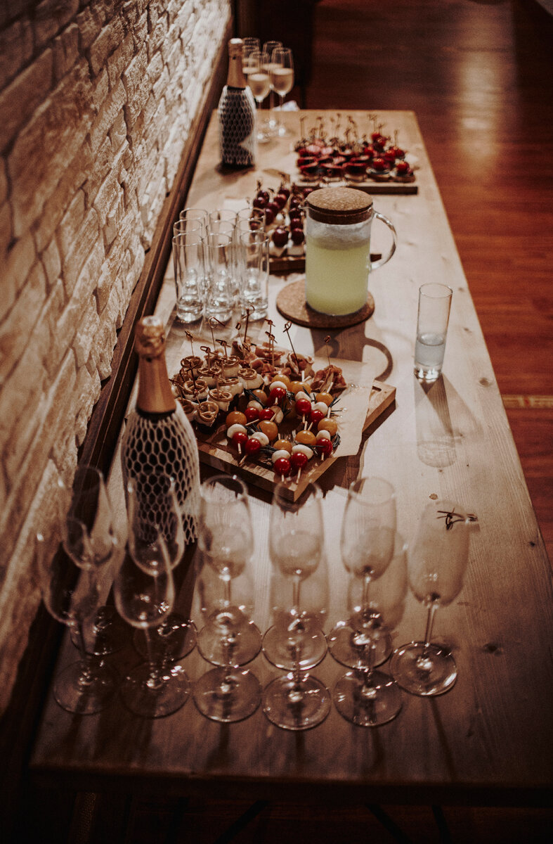 Мы готовим бесплатные угощения на мероприятия для наших гостей