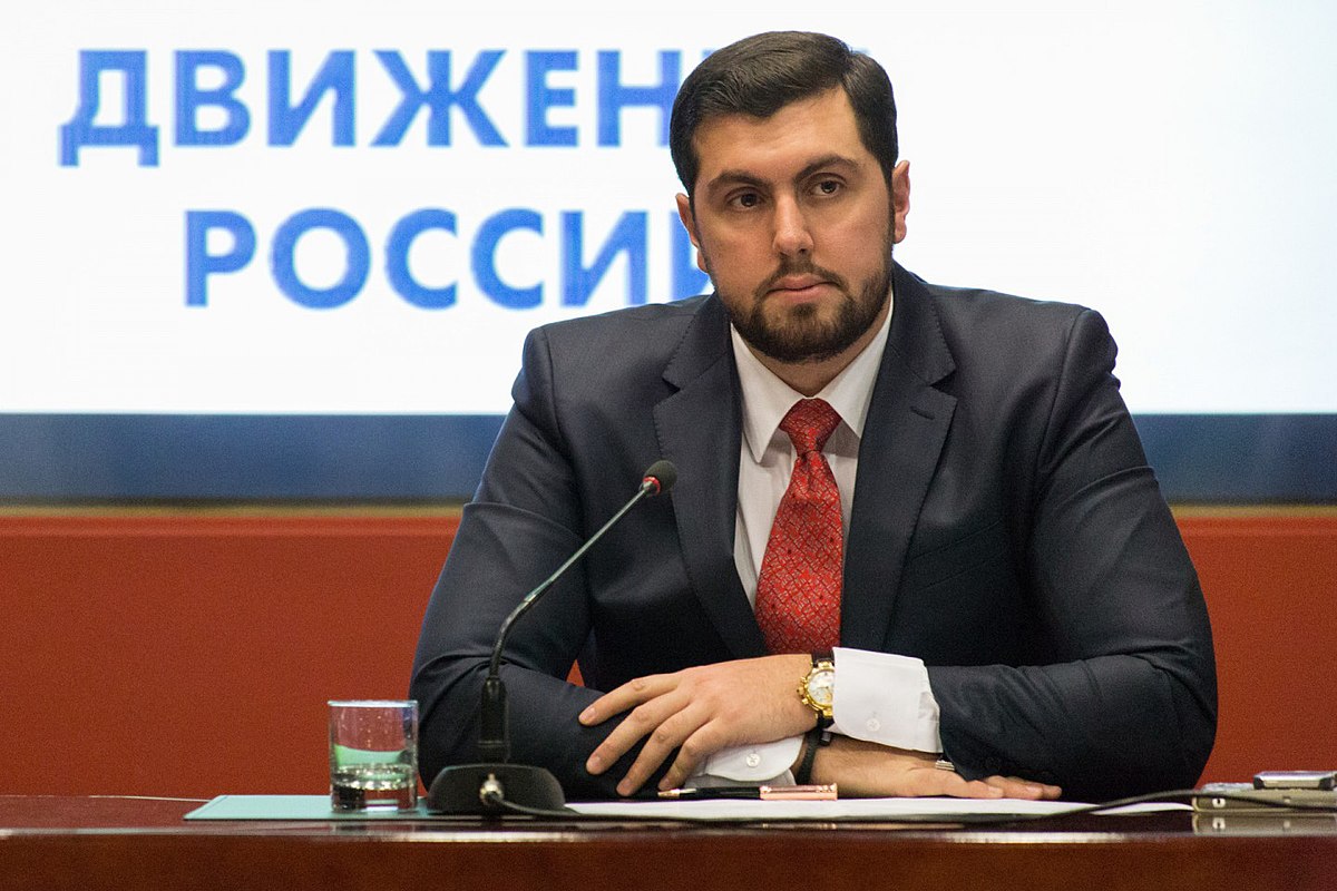 Александр Ионов: общественник, скрывающий множество секретов относительно своей персоны.0